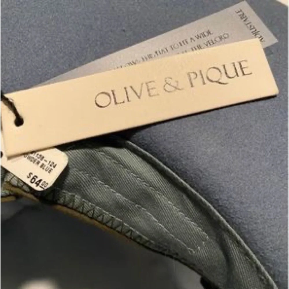 Hat - Picture 2 of 3